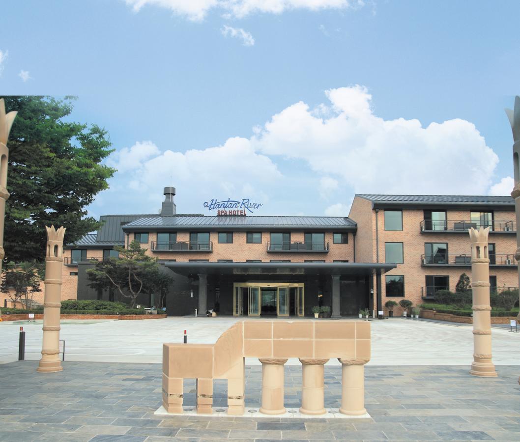 Hantan River Spa Hotel Cheorwon Exterior foto